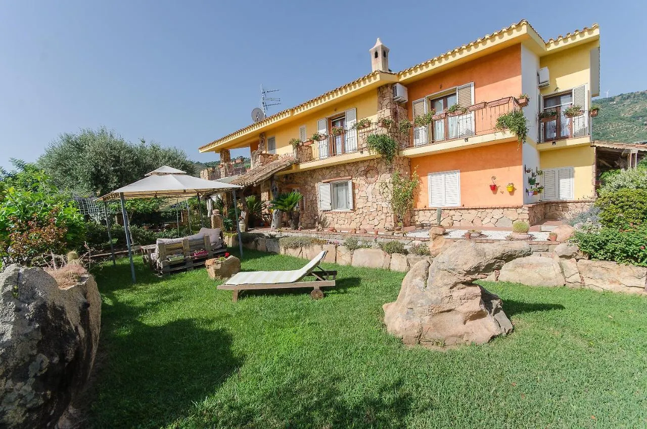 Bellavista Bed and Breakfast Loceri